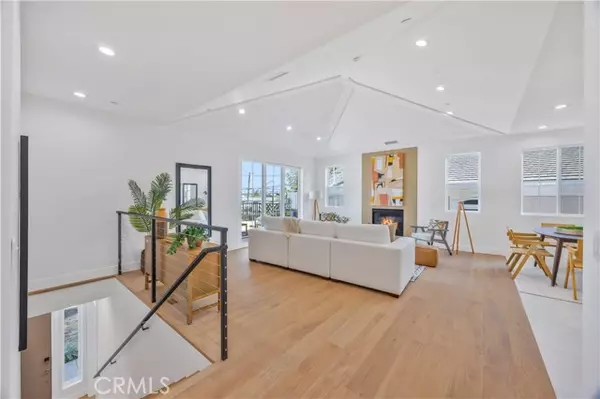 Redondo Beach, CA 90278,2420 Ives Lane