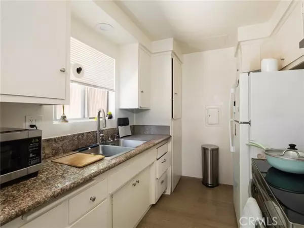 Lomita, CA 90717,26025 Narbonne Avenue