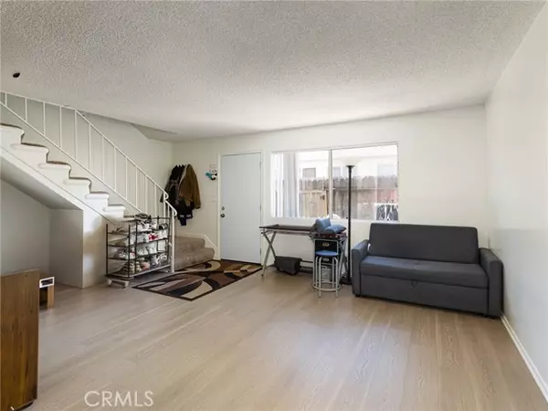 Lomita, CA 90717