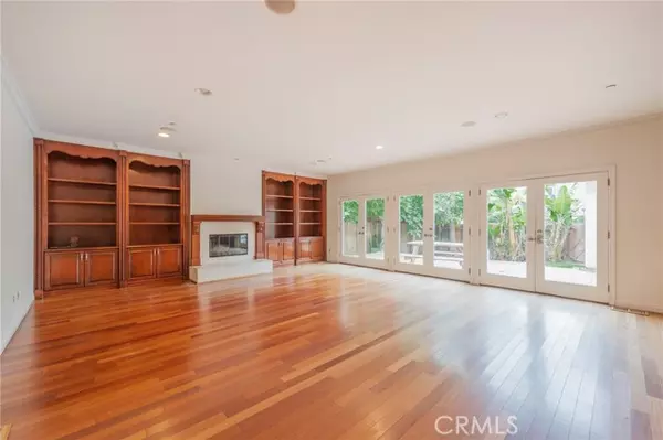 Santa Monica, CA 90404,2913 Delaware Avenue