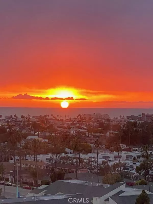 4265 Marina City Drive, Marina Del Rey, CA 90292