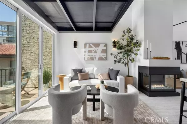 Redondo Beach, CA 90277,555 Esplanade