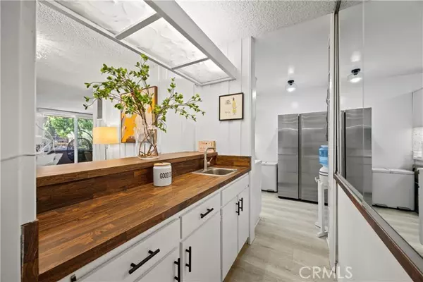 Culver City, CA 90230,6315 Green Valley Circle