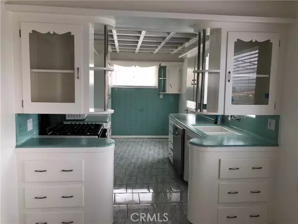 Redondo Beach, CA 90277,202 Via Mesa Grande