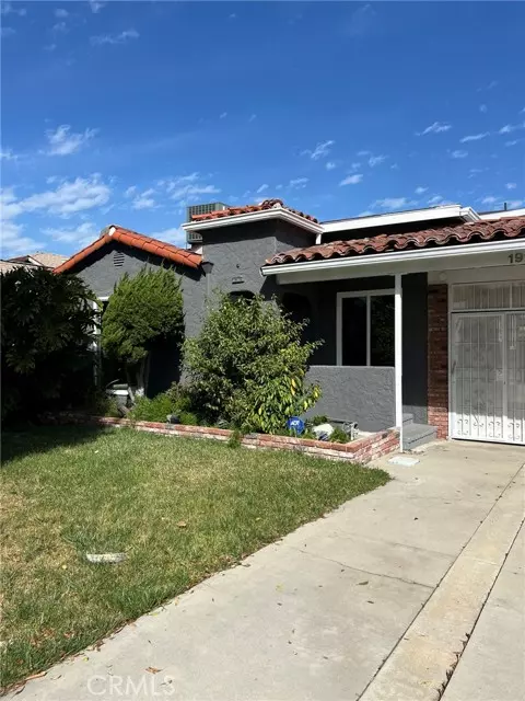 Los Angeles, CA 90047,1919 West 82nd Street