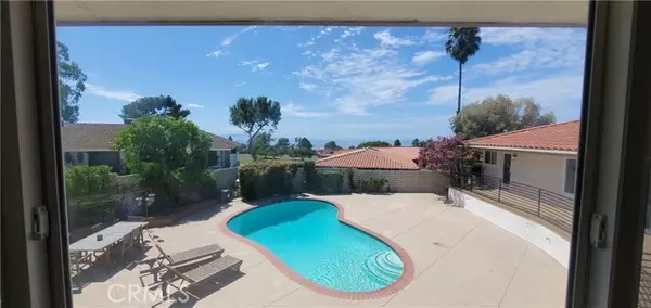 Rancho Palos Verdes, CA 90275,30082 Avenida Elegante