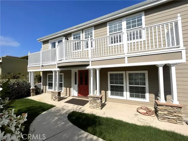 Redondo Beach, CA 90277,239 Calle Miramar
