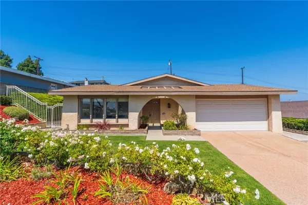 Rancho Palos Verdes, CA 90275,27659 Flaming Arrow Drive