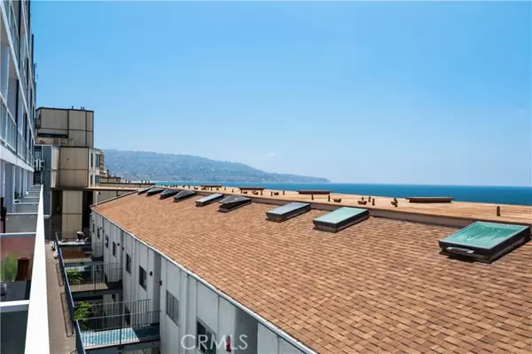 Redondo Beach, CA 90277,615 Esplanade