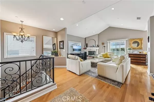 Redondo Beach, CA 90277,211 S. Francisca Avenue