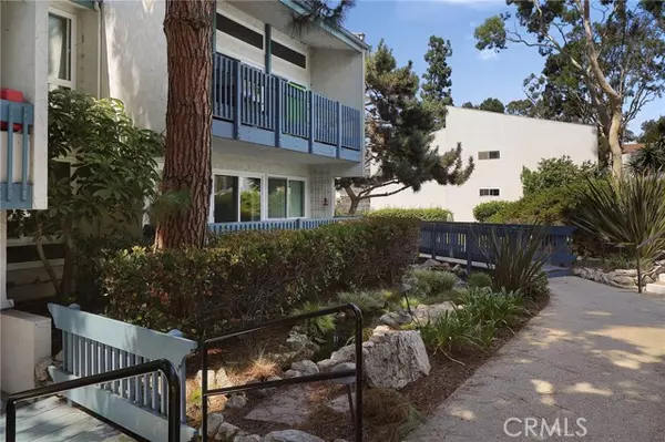 Redondo Beach, CA 90277,824 Camino Real