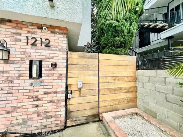 Long Beach, CA 90804,1212 Gladys Avenue