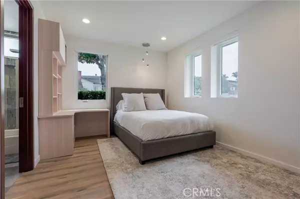 Redondo Beach, CA 90277,500 North Lucia Avenue