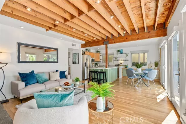 Venice, CA 90291,1912 Shell Avenue