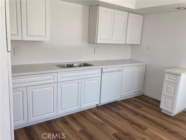 Wilmington, CA 90744,1656 Bay View Avenue