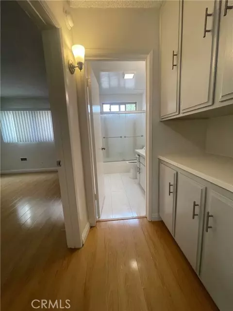 Playa Del Rey, CA 90293,8041 Redlands