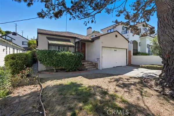 Manhattan Beach, CA 90266,2412 Pine Avenue