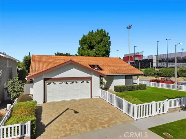 Torrance, CA 90501,2709 Orange Avenue