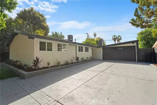 Reseda, CA 91335,8223 Garden Grove Avenue