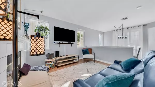 Lomita, CA 90717,2322 241st