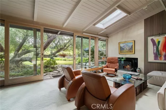 Rancho Palos Verdes, CA 90275,7 Cinnamon Lane