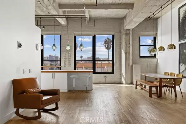 Long Beach, CA 90802,115 West 4th