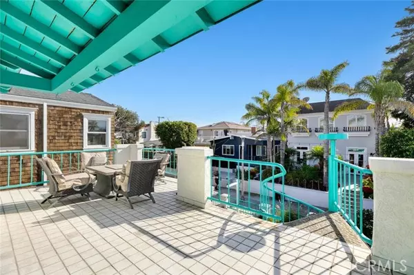 Hermosa Beach, CA 90254,335 31st