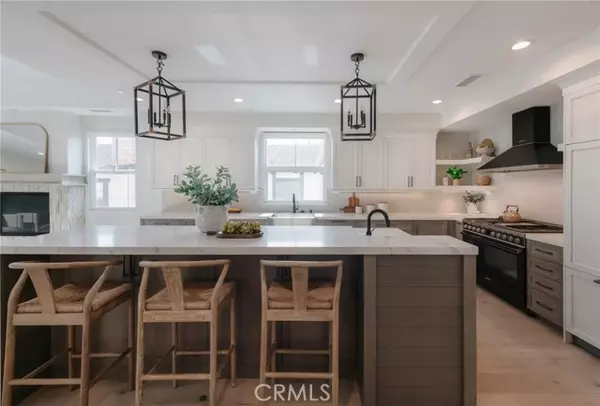 223 South Irena Avenue, Redondo Beach, CA 90277