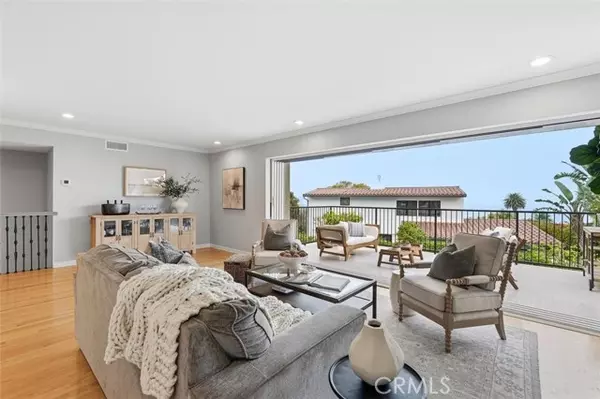 Palos Verdes Estates, CA 90274,1609 Via Montemar