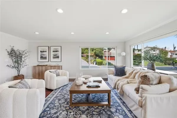 Rancho Palos Verdes, CA 90275,6330 Sattes