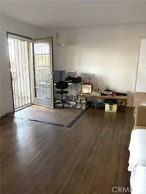 Los Angeles, CA 90034,3457 Greenfield Avenue