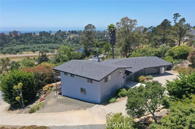 4960 Grove Street, Cambria, CA 93428