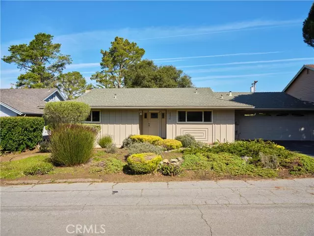 2496 Banbury Road, Cambria, CA 93428