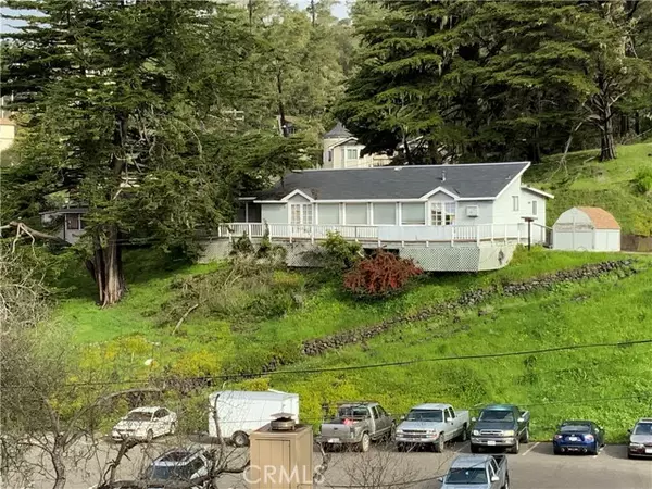 800 Hillcrest Drive, Cambria, CA 93428