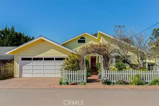 2819 Burton Circle, Cambria, CA 93428