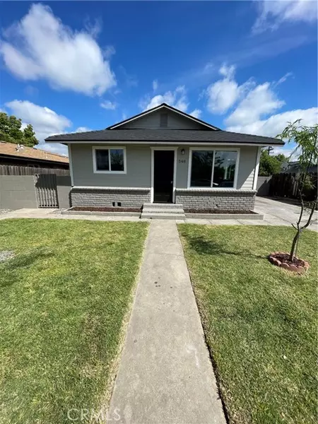 548 East August Avenue, Reedley, CA 93654