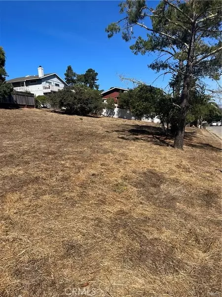 2337 Mccabe Drive, Cambria, CA 93428