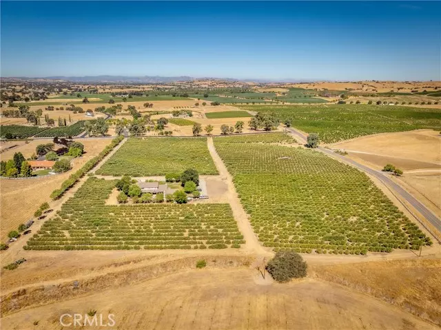 Paso Robles, CA 93446,5055 Rancho La Loma Linda Drive