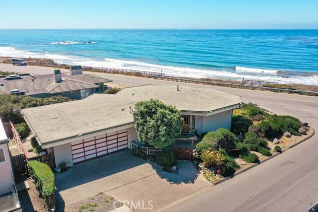 208 Weymouth Street, Cambria, CA 93428
