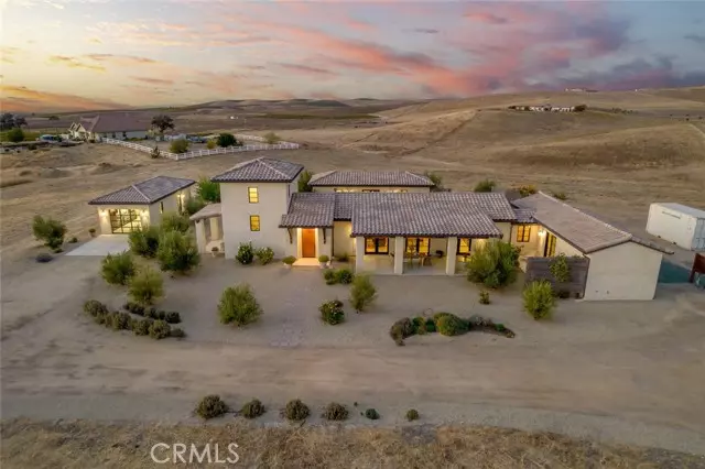 3940 Gruenhagen Flat, Paso Robles, CA 93446