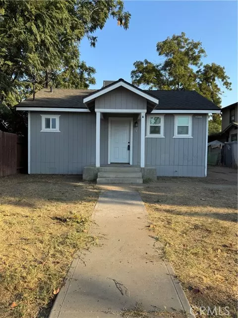 3417 East Grant Avenue, Fresno, CA 93702