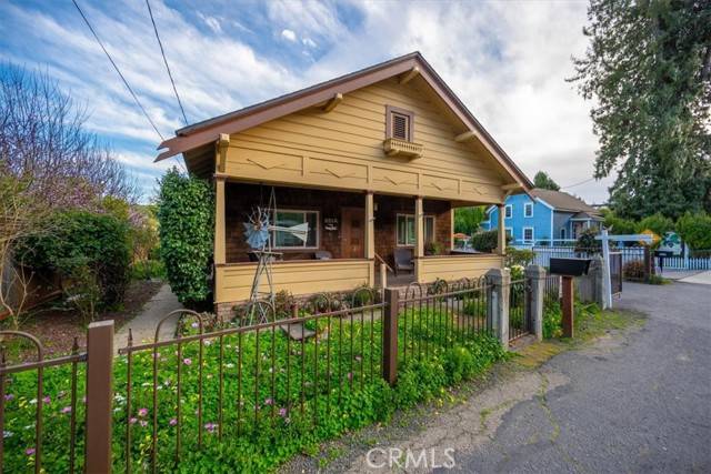 2516 Main Street, Cambria, CA 93428