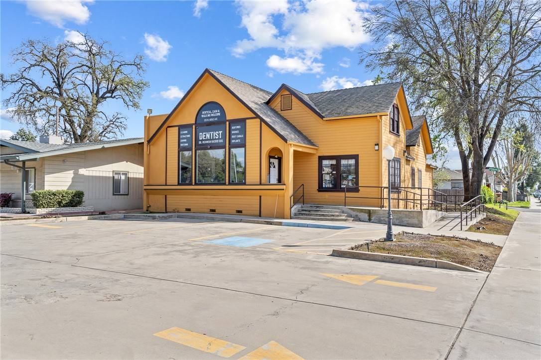235 West Noble Avenue, Visalia, CA 93277
