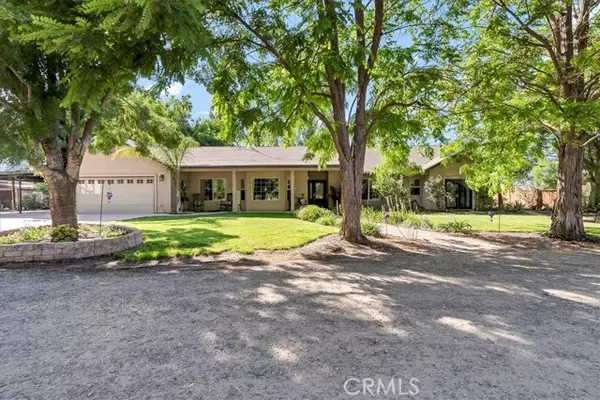 17276 Iona Avenue, Lemoore, CA 93245