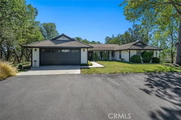 239 Woodland Road, Paso Robles, CA 93446