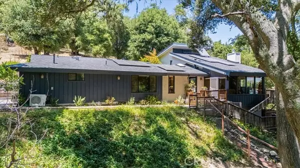 7650 Del Rio Road, Atascadero, CA 93422