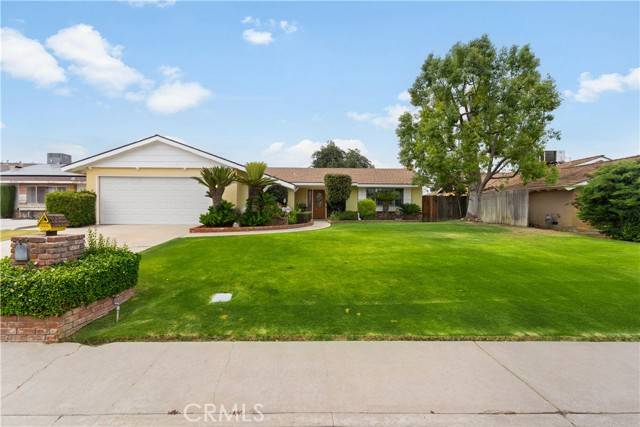 4016 Granada Avenue, Bakersfield, CA 93309