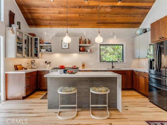 1750 La Luna Court, San Luis Obispo, CA 93405