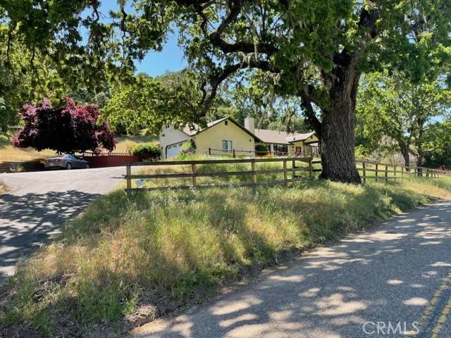 13205 Santa Lucia Road, Atascadero, CA 93422