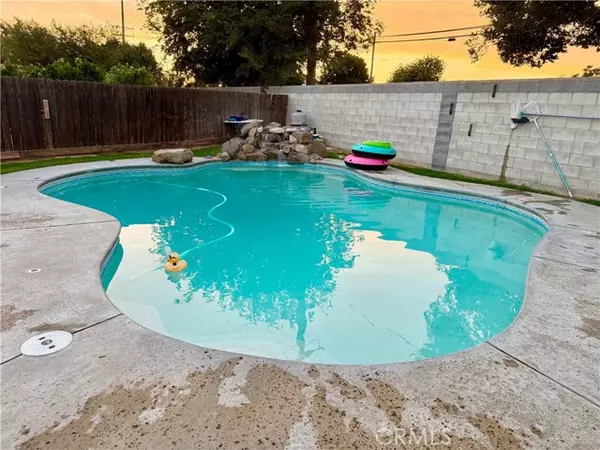 Hanford, CA 93230,1009 Galileo Court